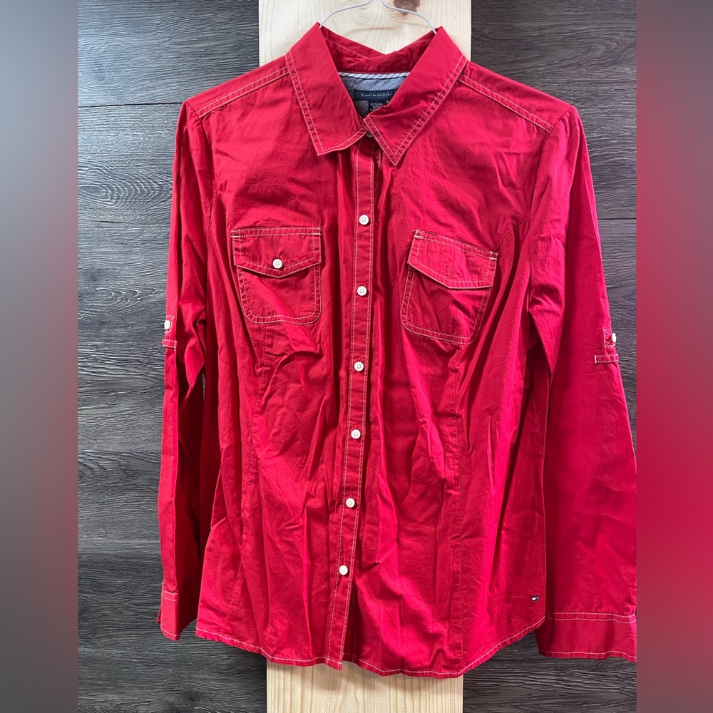 Read extra large, Tommy Hilfiger button up